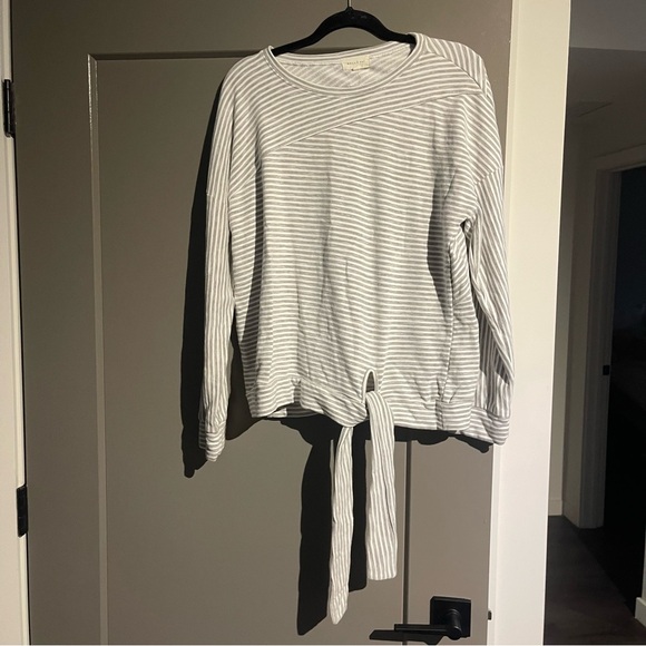 MELLODAY Sweaters - Melloday Anthropologie Gray & White Striped Tie Front Sweater Large Minimalist
